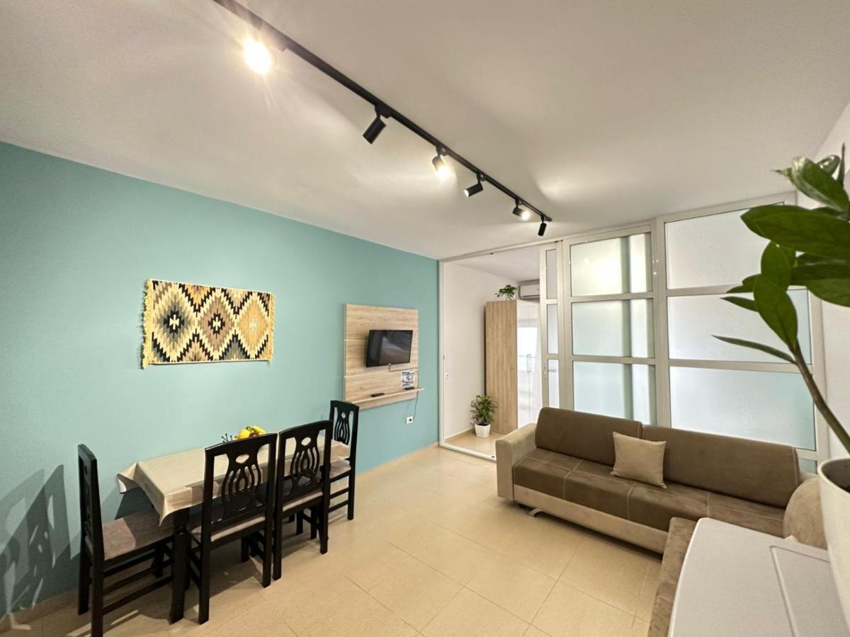 Apartamento Trea - On Private With Sunbed & Umbrella *